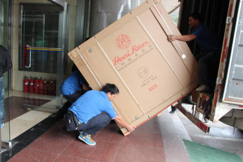加查钢琴贵重工艺品无忧运